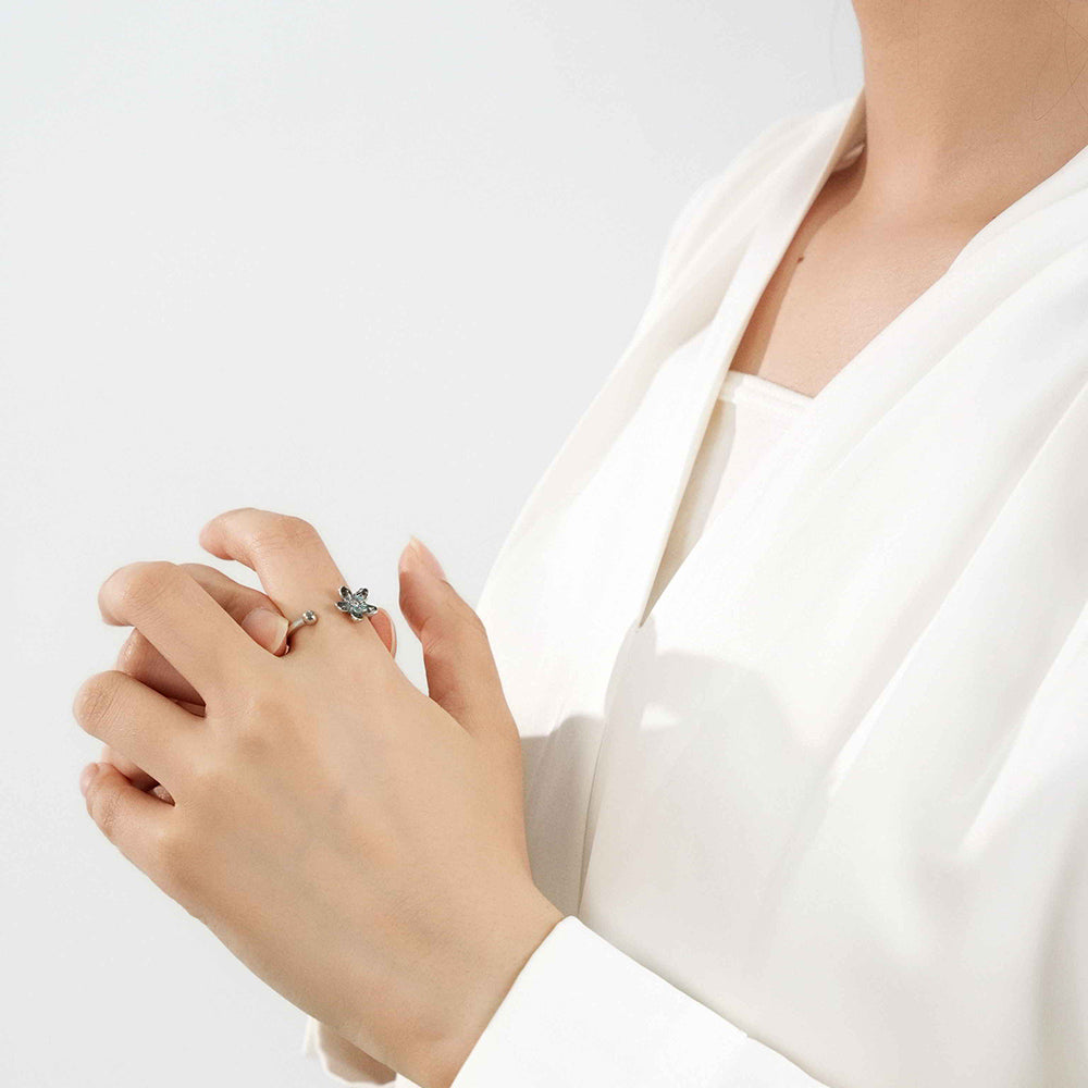 Color Stone Inlay Silver Ring – Obsidian Daisy