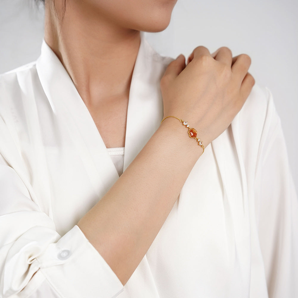 Color Stone Inlay Plum Blossom Bracelet – Prosperous Red Series