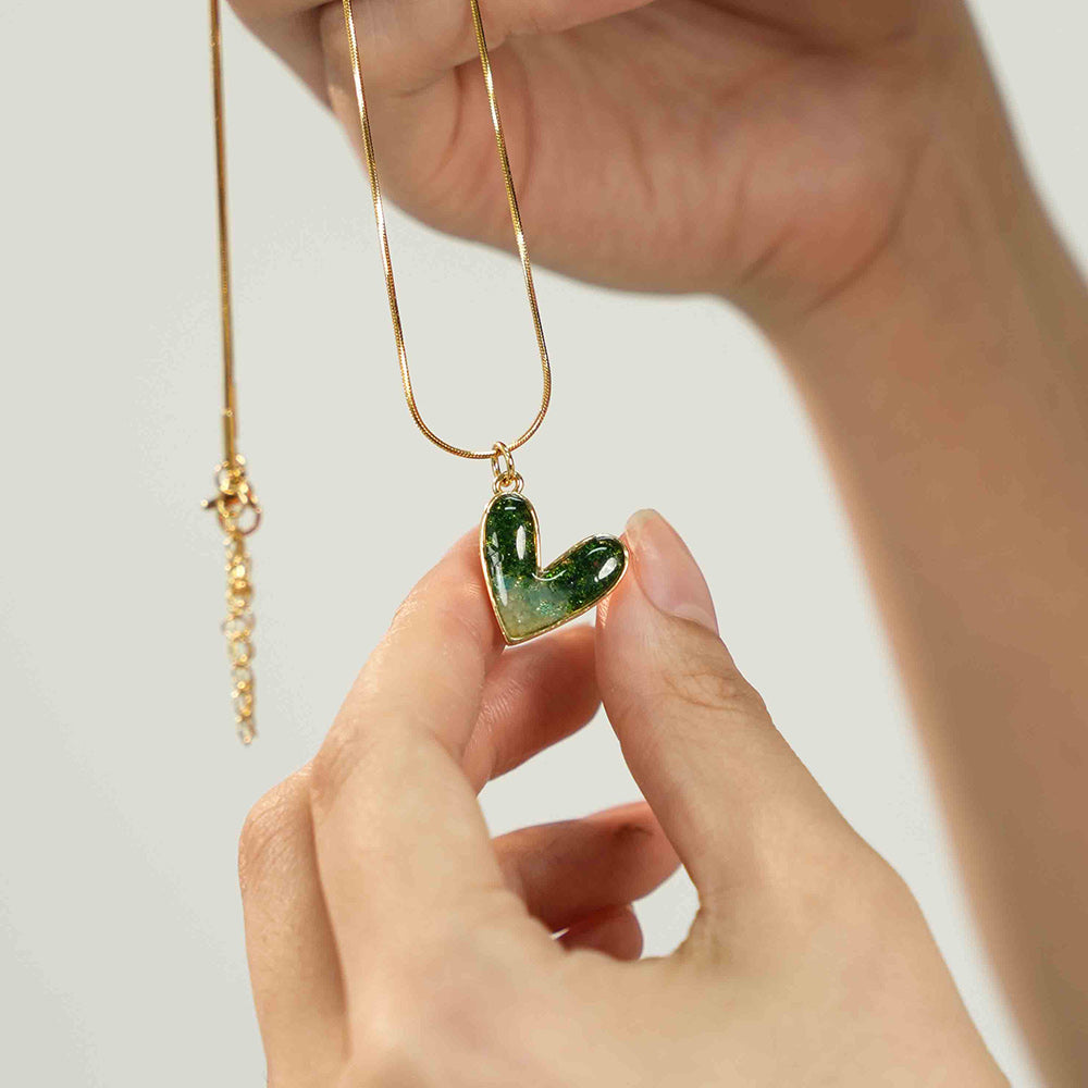 Color Stone Inlaid Emerald Green Heart Series