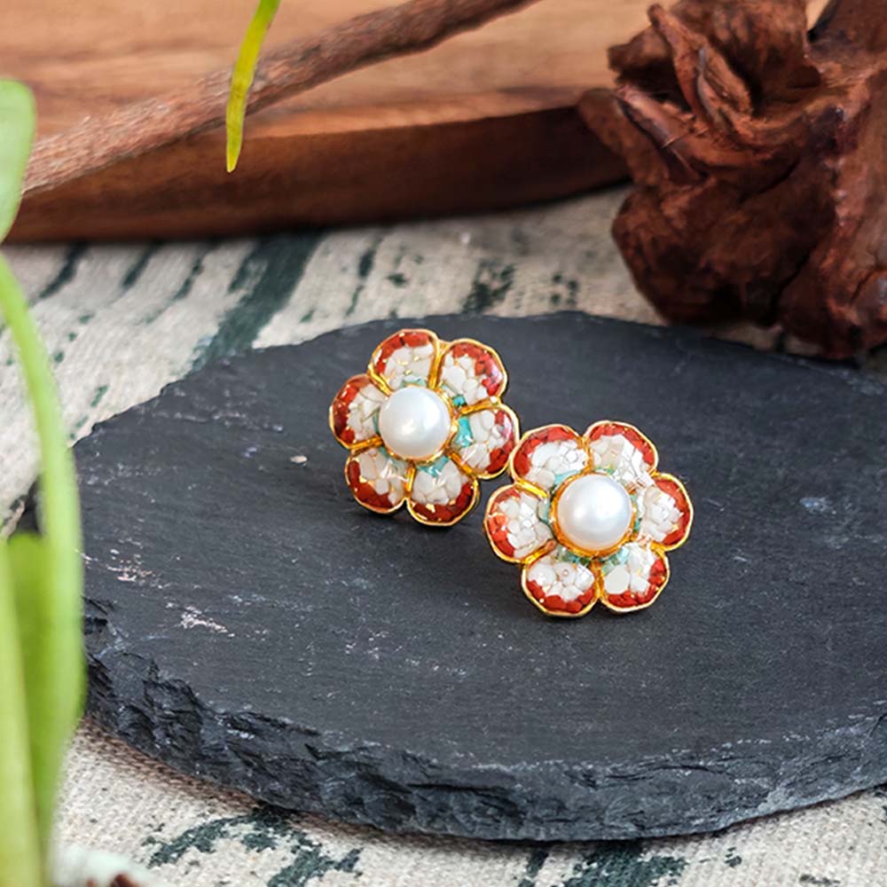 Dunhuang Baoxiang Flower Red Stud Earrings