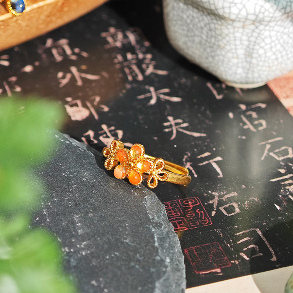 Colored Stone Inlaid Five-Petal Flower Ring - Red & Prosperous Series
