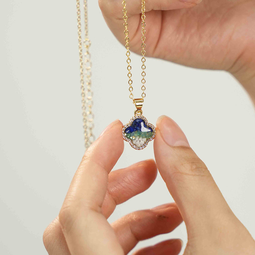 Color Stone Inlay Clover Necklace – Blue & White