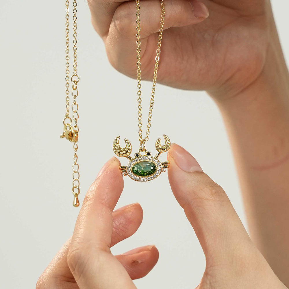 Color Stone Inlaid Emerald Green Crab Necklace