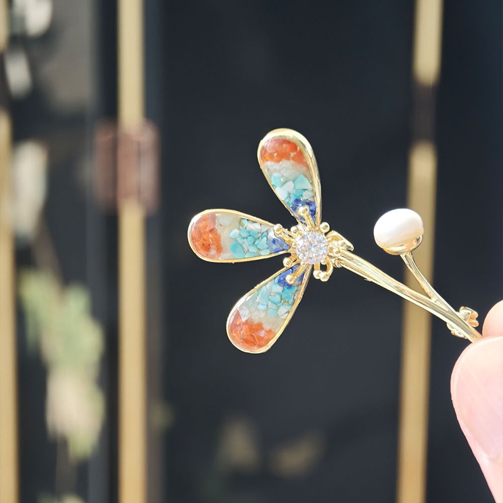 Color Stone Inlay Clover Brooch – Dunhuang Red