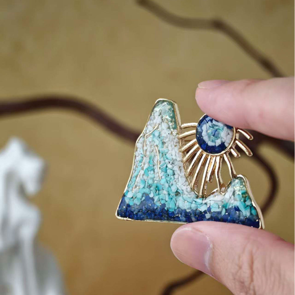 Dunhuang-Colored Rising Sun East Brooch Inlaid with Colored Stones