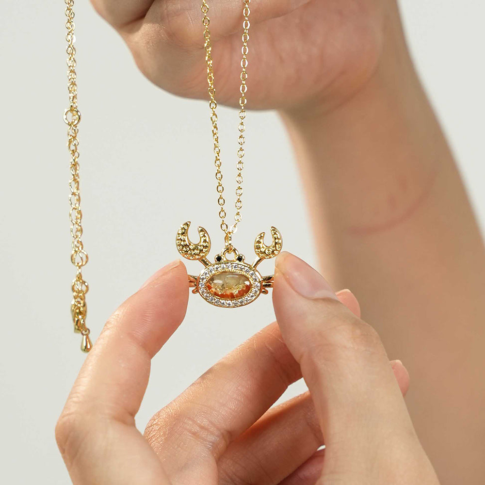 Color Stone Inlay Necklace – Crab, Prosperous Red
