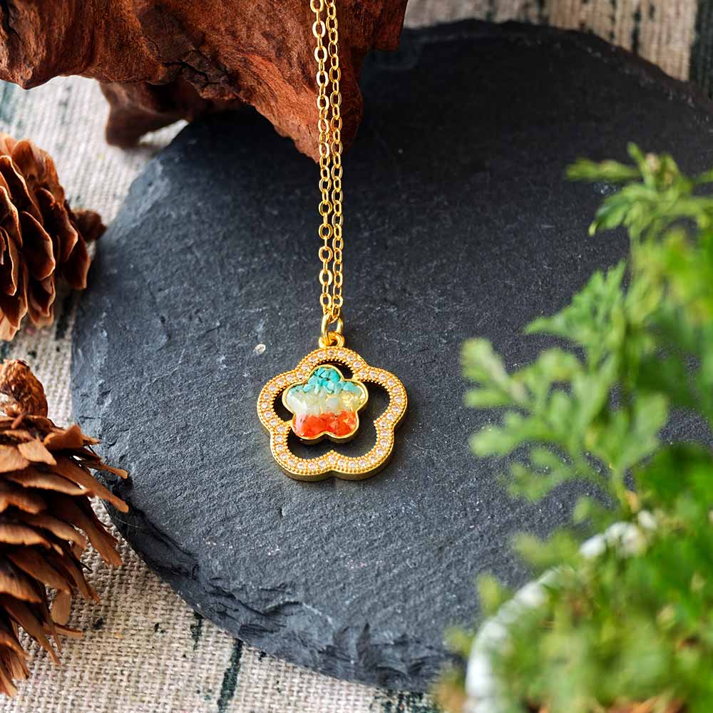 Color Stone Inlay Dunhuang Hollow Plum Blossom Necklace