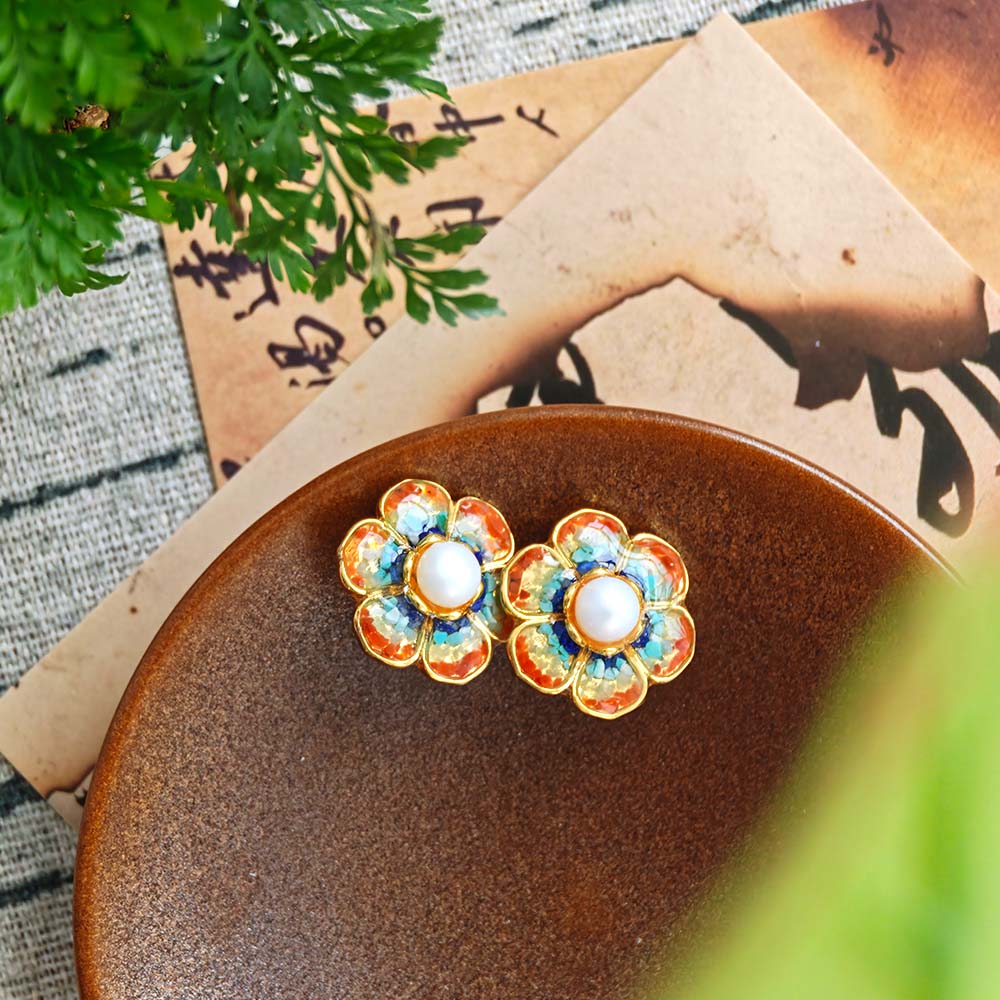 South Red Jade Lotus Flower Design Color Stone Stud Earrings