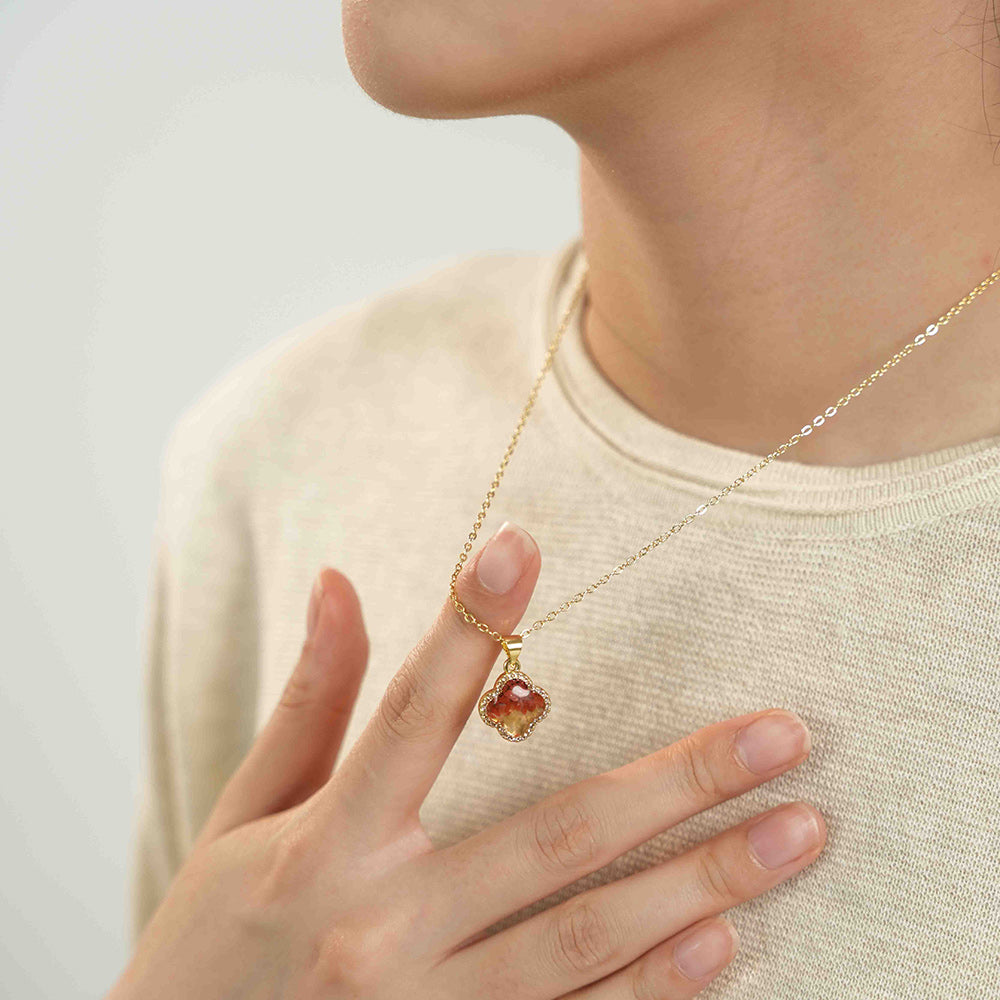 Color Stone Inlay Necklace – Zircon & Four-Leaf Clover, Red