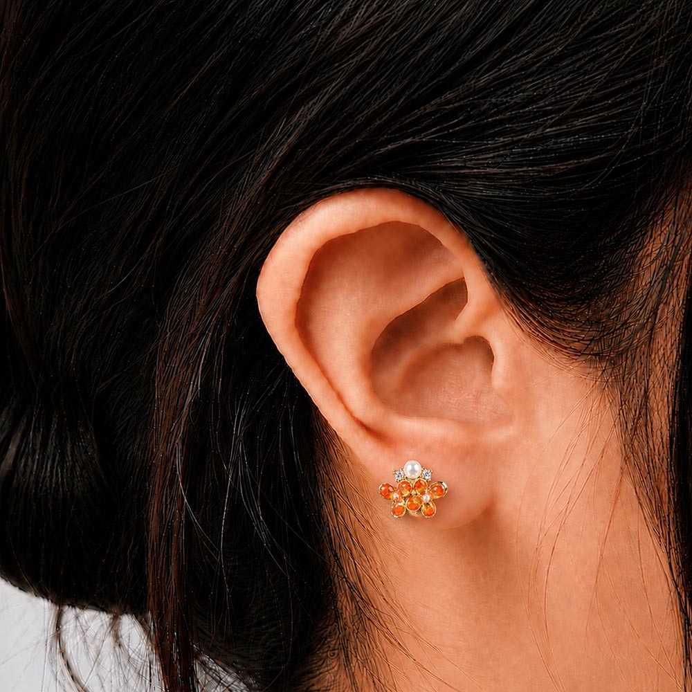Color Stone Inlay Studs – Pearl & Four-Leaf, Vibrant Red
