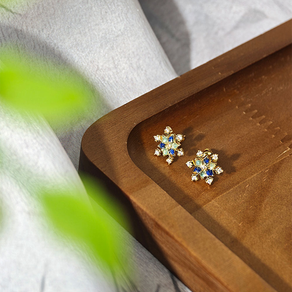 Color Stone Inlay Blue & White Snowflake Stud Earrings