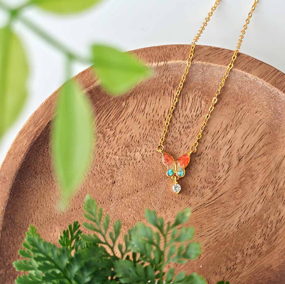 Color Stone Inlay Small Butterfly Necklace – Dunhuang Red