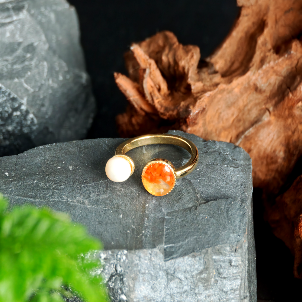 Color Stone Inlay Oval Pearl Ring – Red & Prosperous Series