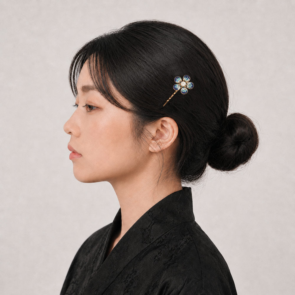 Colorful Stone Inlaid Lapis Lazuli Plum Blossom Shaped Hair Clip, Blue and White Style