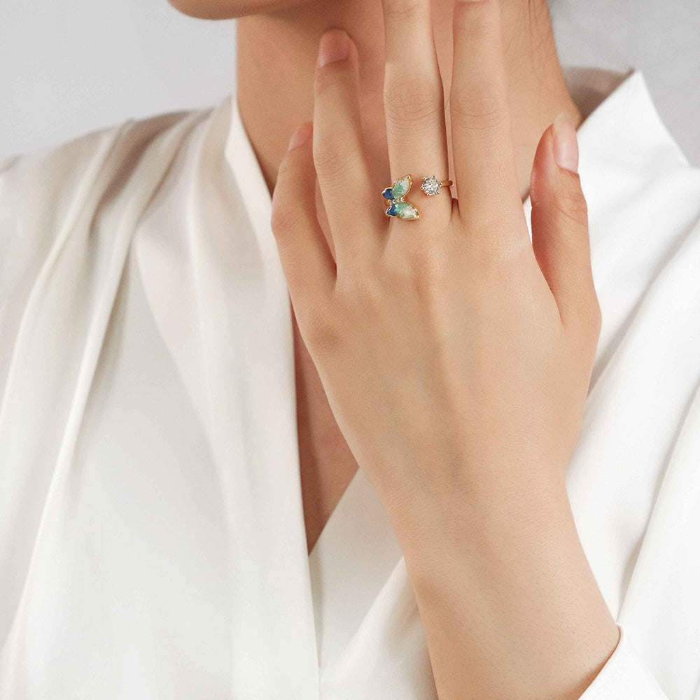 Colored Stone Inlaid Blue-and-White Gradient Butterfly Ring