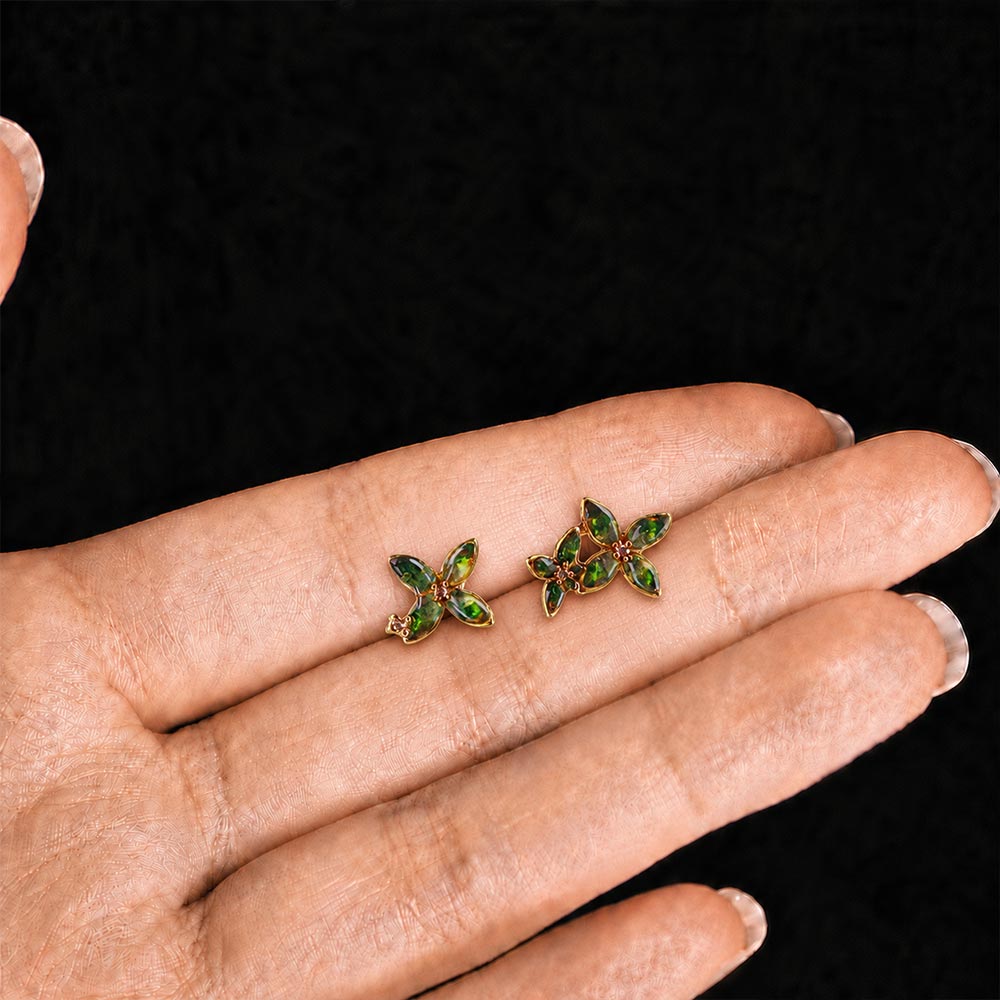 Color Stone Inlay Asymmetrical Osmanthus Stud Earrings - Prosperous Red Series