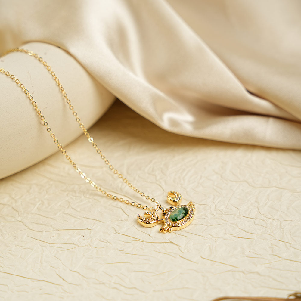 Color Stone Inlaid Emerald Green Crab Necklace