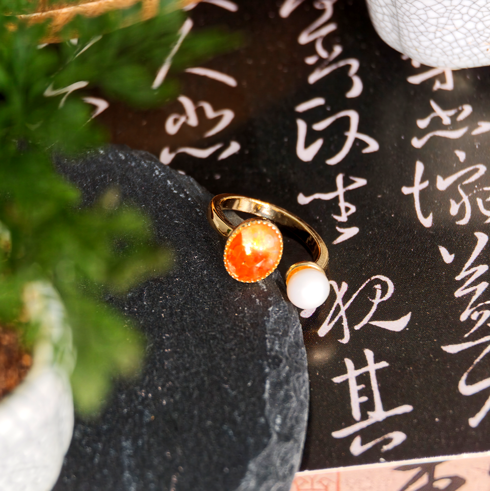 Color Stone Inlay Oval Pearl Ring – Red & Prosperous Series