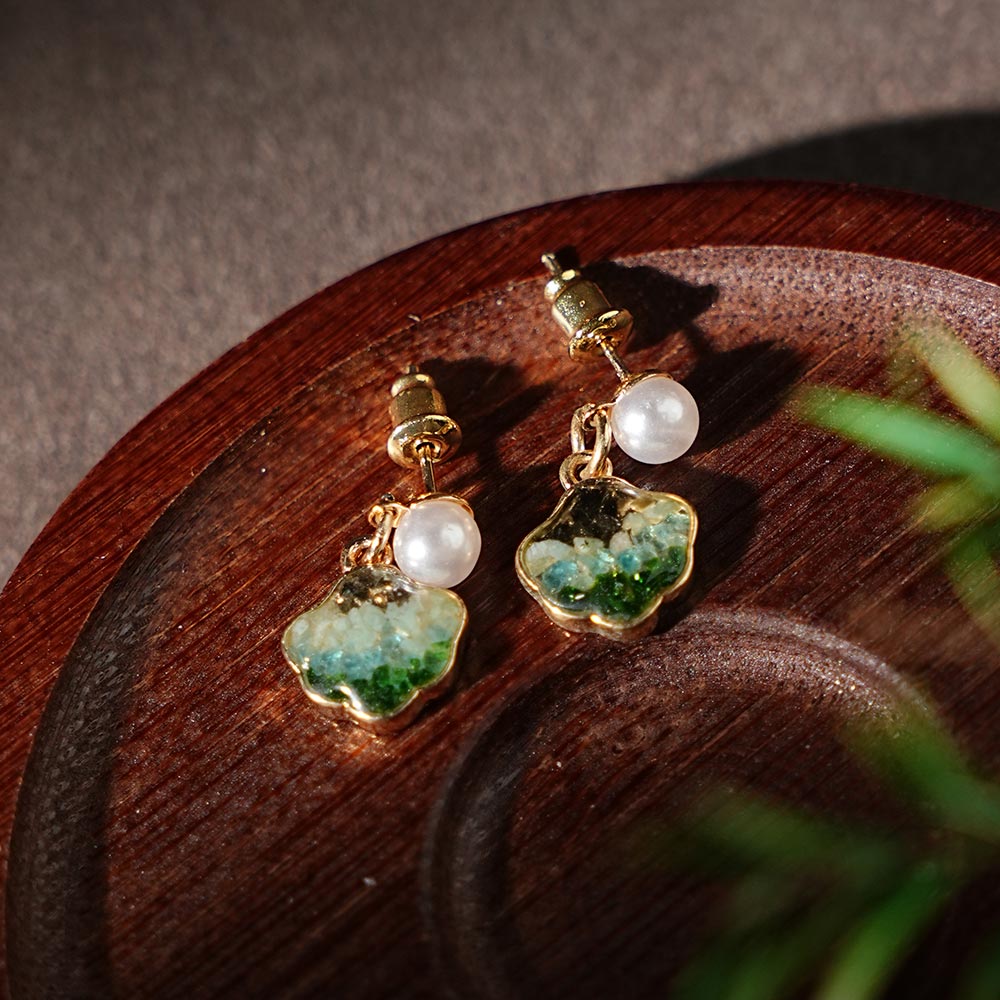 Jade Green Shell Stone Inlay Earrings