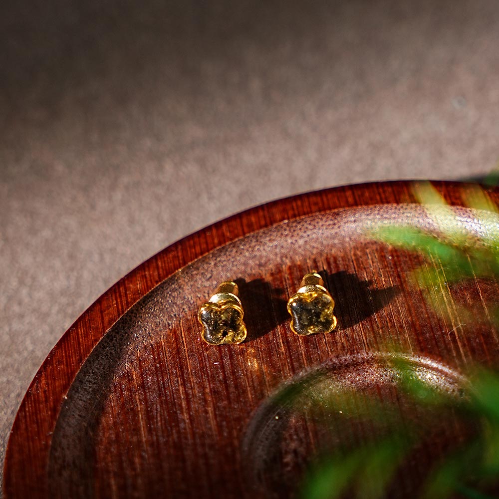 Color Stone Inlay Studs – Mini Clover, Black Obsidian