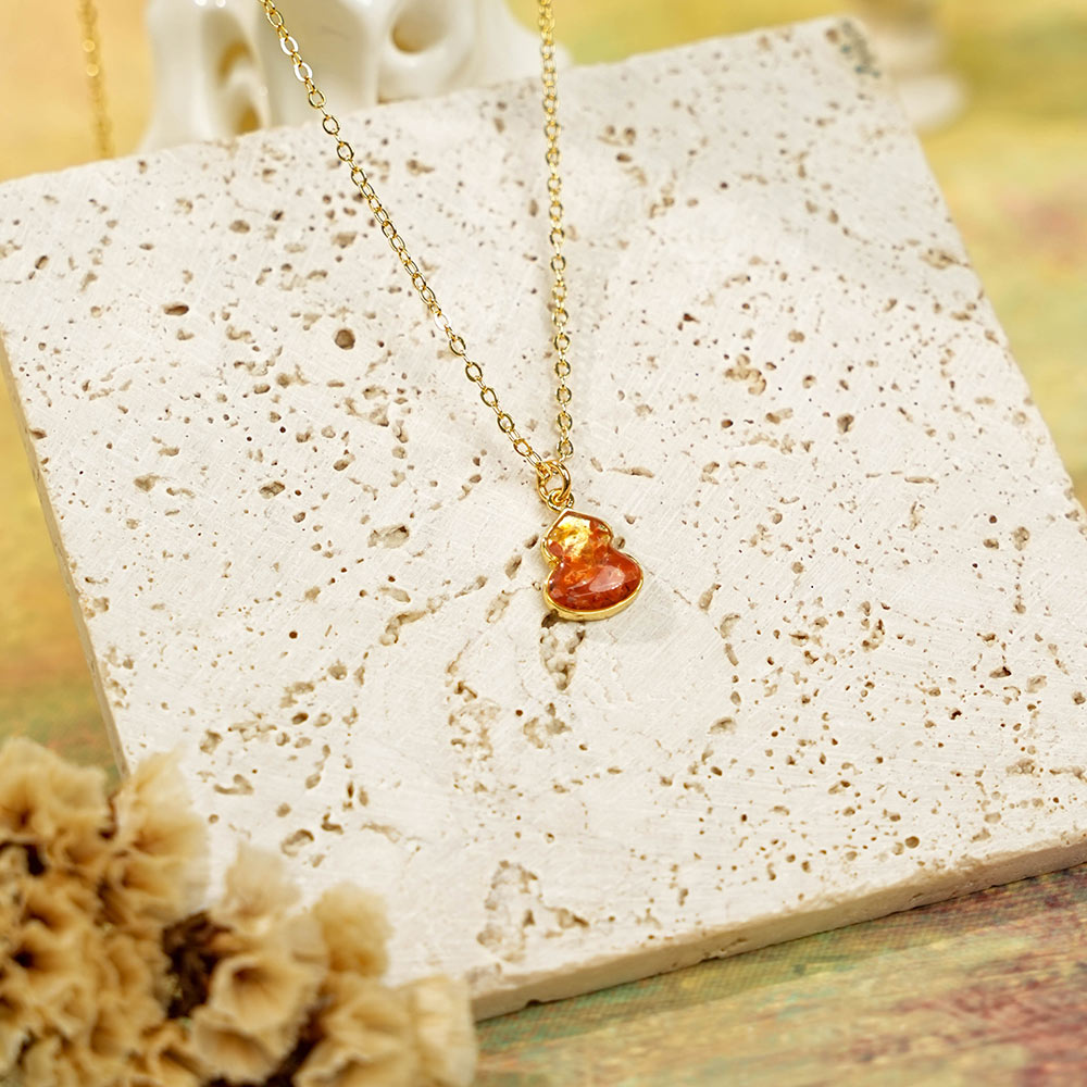 Color Stone Inlay Necklace – Gourd, Prosperous Red
