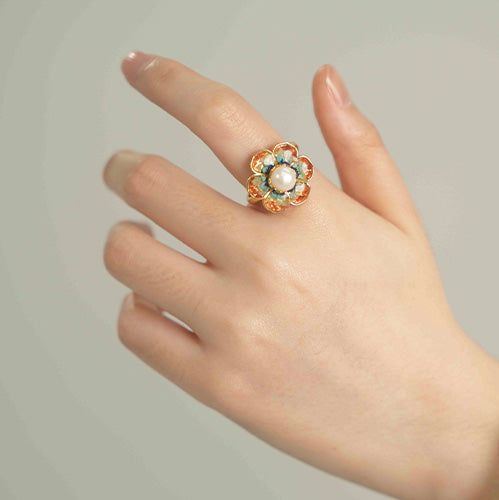 Color Stone Inlay South Red Baoxiang Flower Ring – Dunhuang Red