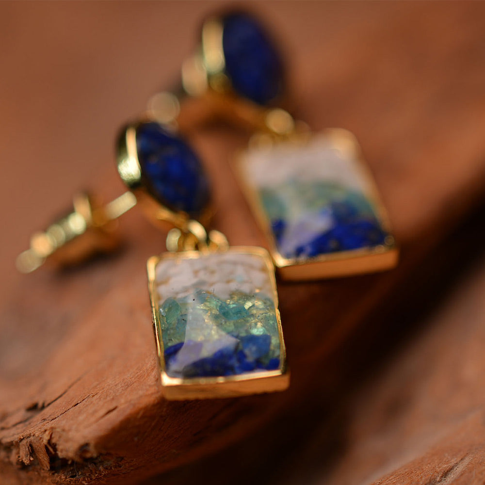 Color Stone Inlay Earrings – Blue & White Round Square