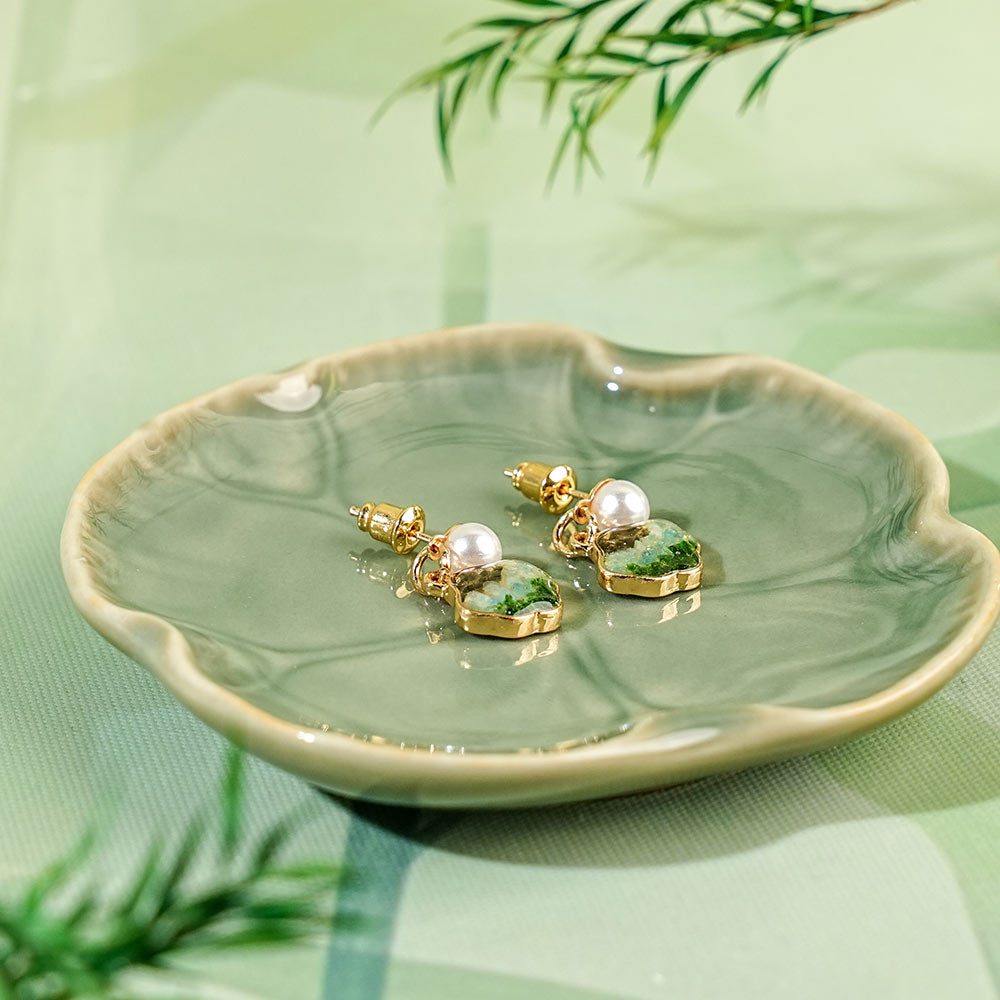 Jade Green Shell Stone Inlay Earrings