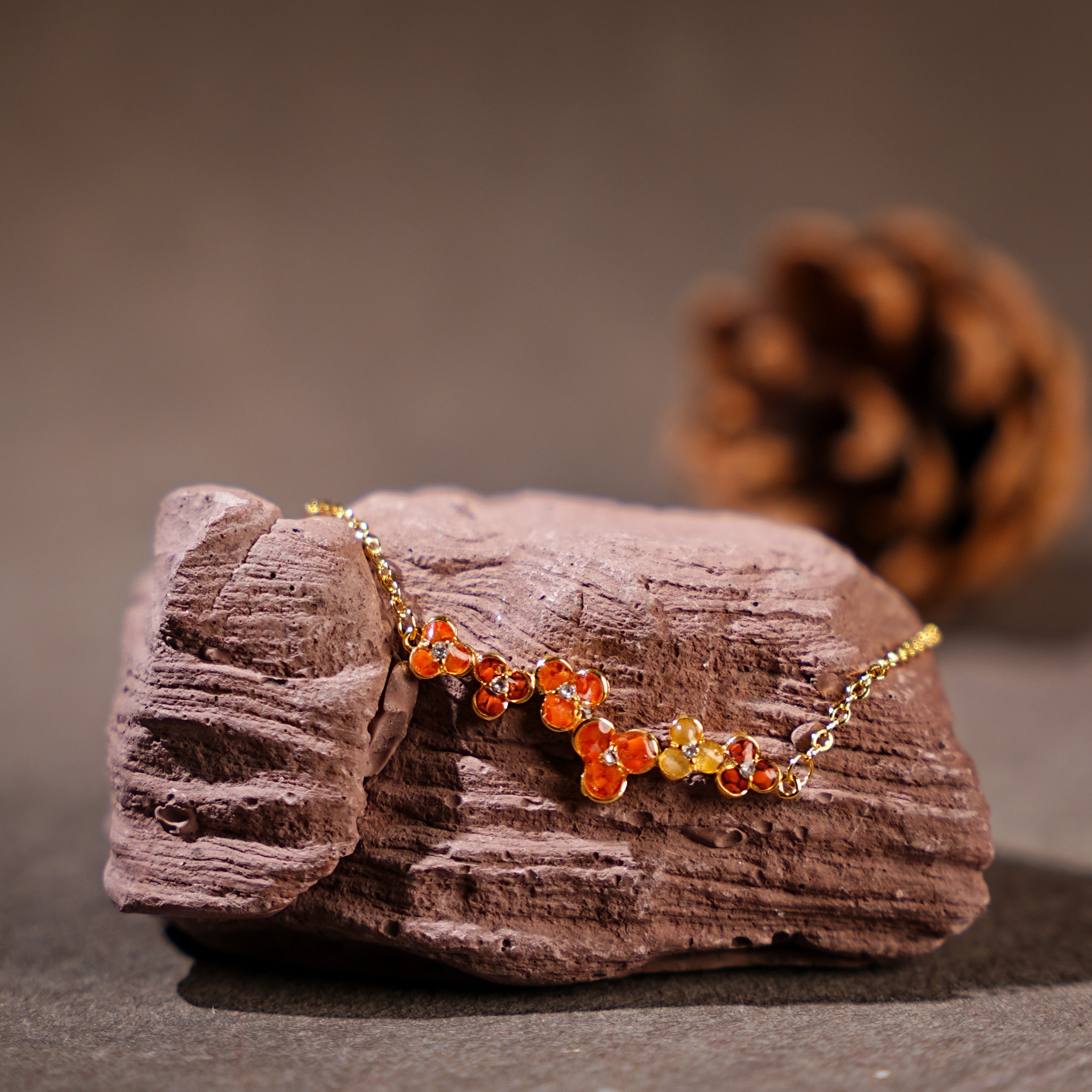 Bracelet – Three-Petal Flower, Prosperous Red Series