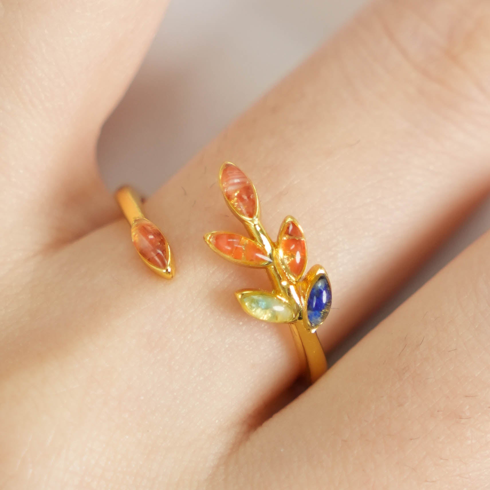 Dunhuang-Colored Olive Branch Ring Inlaid with Colored Stones