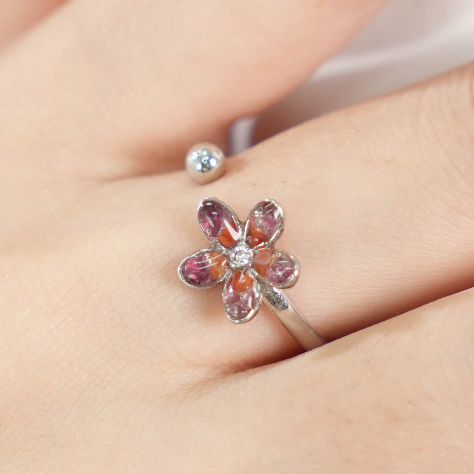 Color Stone Inlay Silver Ring – Plum Daisy