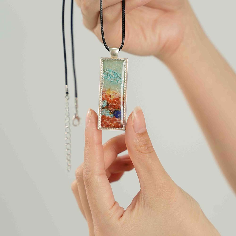 Rectangular South Red Necklace with Color Stone Inlay Dunhuang Red Edition