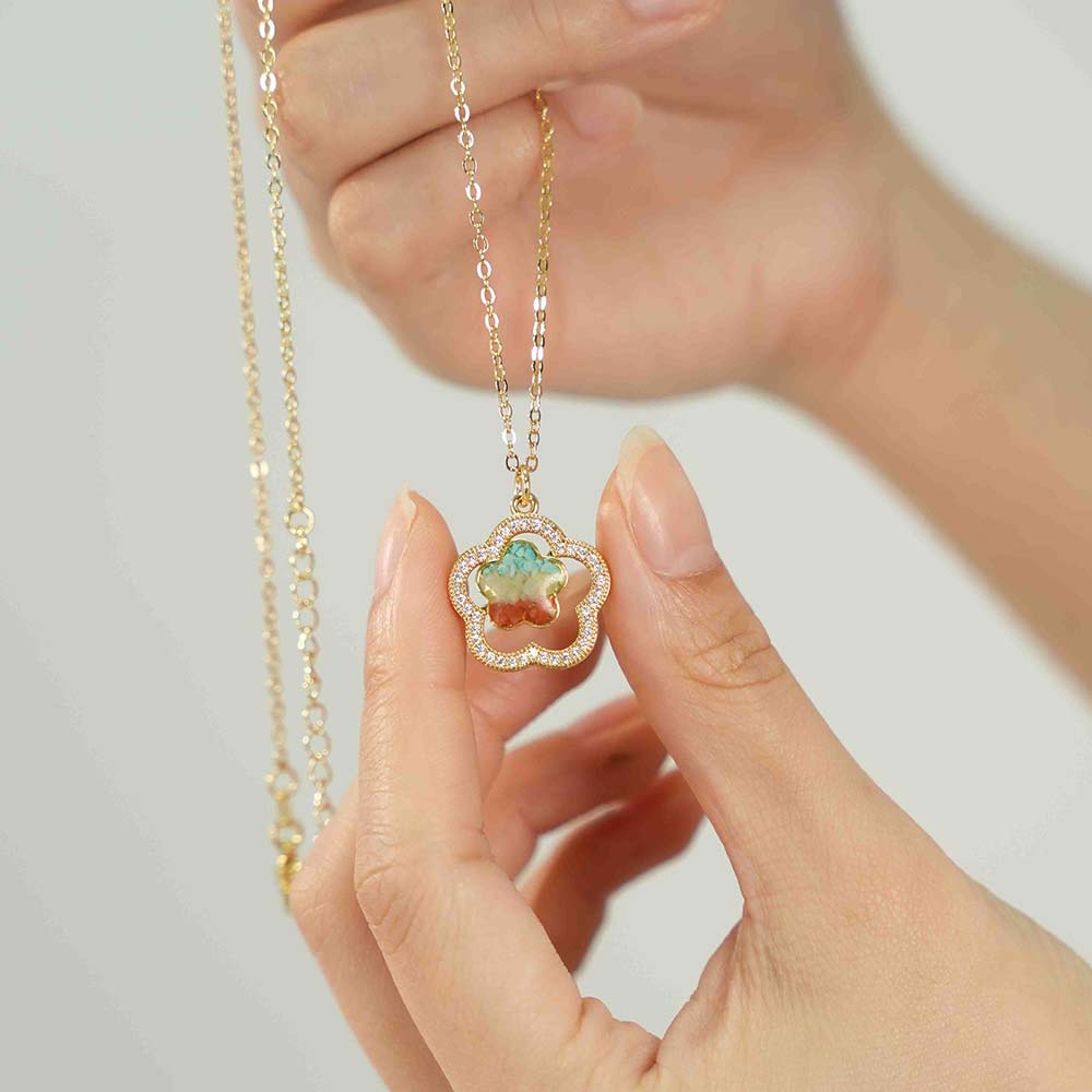 Color Stone Inlay Dunhuang Hollow Plum Blossom Necklace