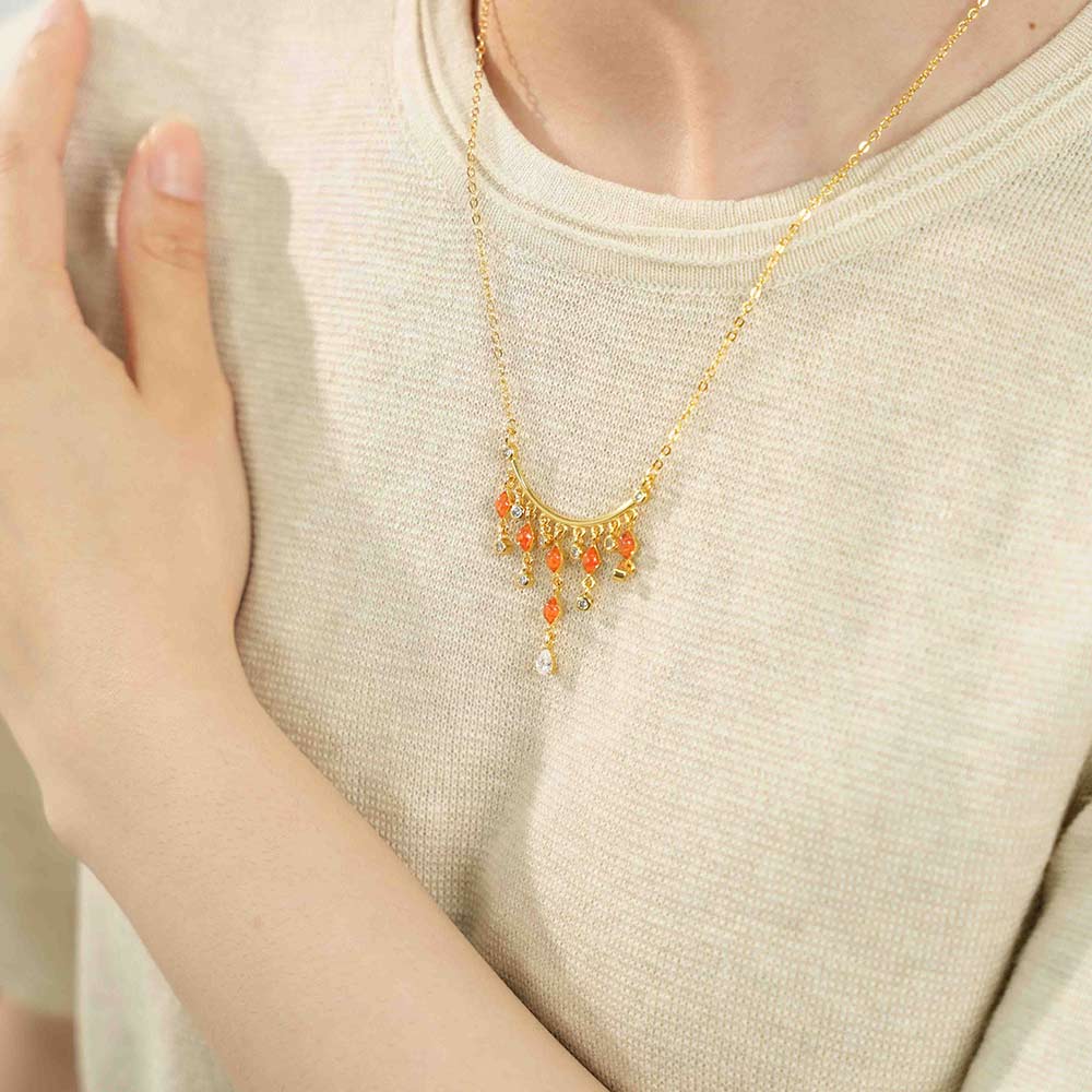 Color Stone Inlay Diamond Yingluo Necklace – Red & Prosperous Series