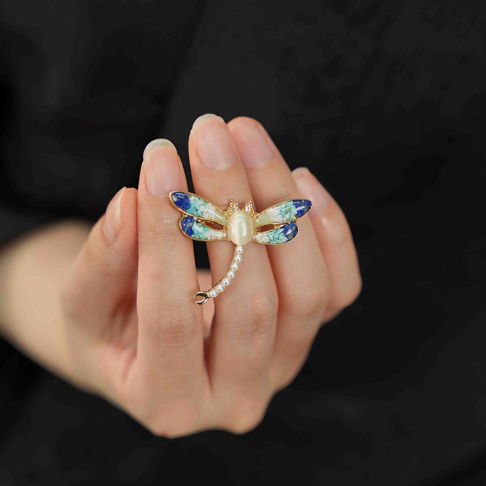 Lapis Dragonfly Brooch – Blue & White Porcelain
