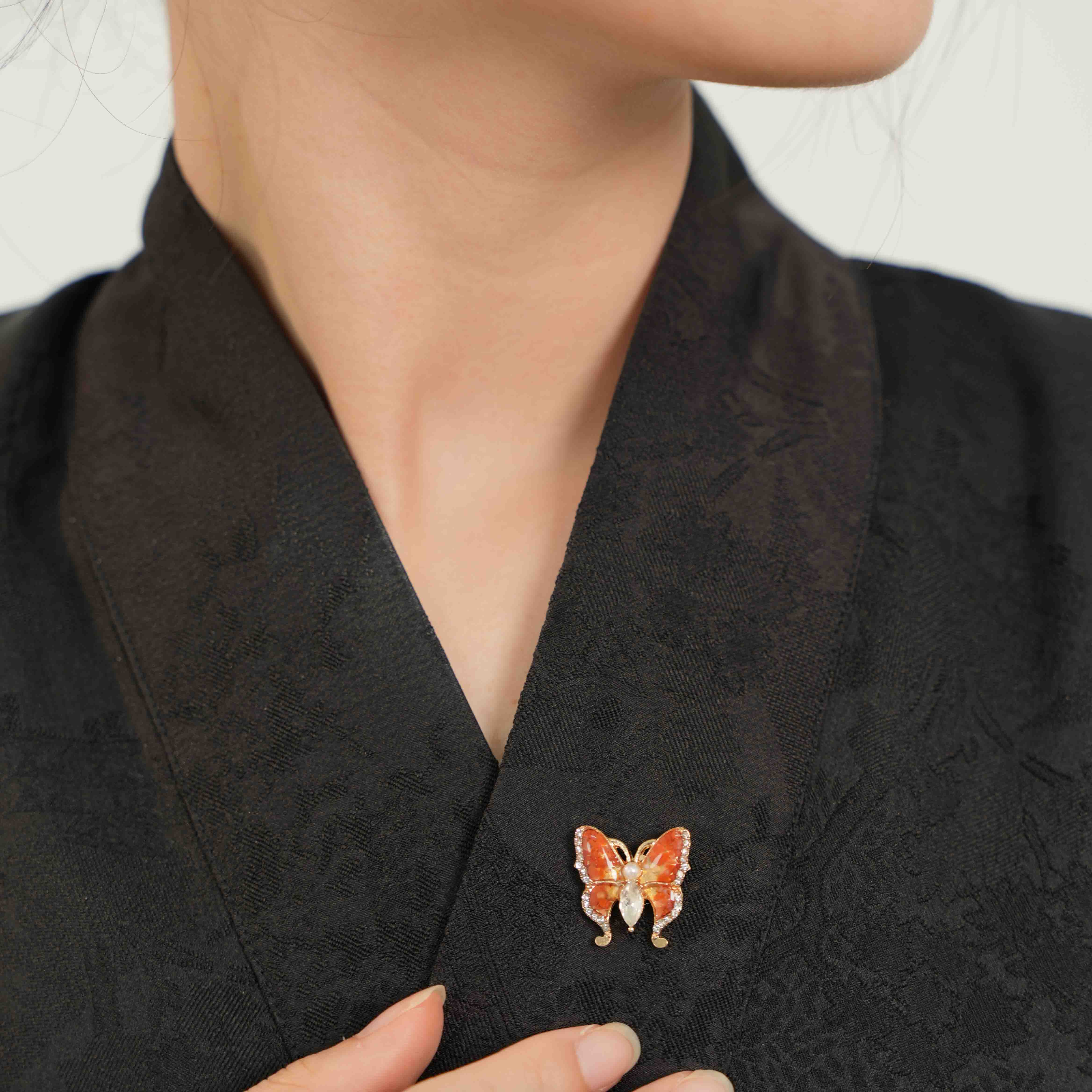 Colored Stone Inlay Butterfly Brooch with Tiny Pearls – Prosperous Red Series