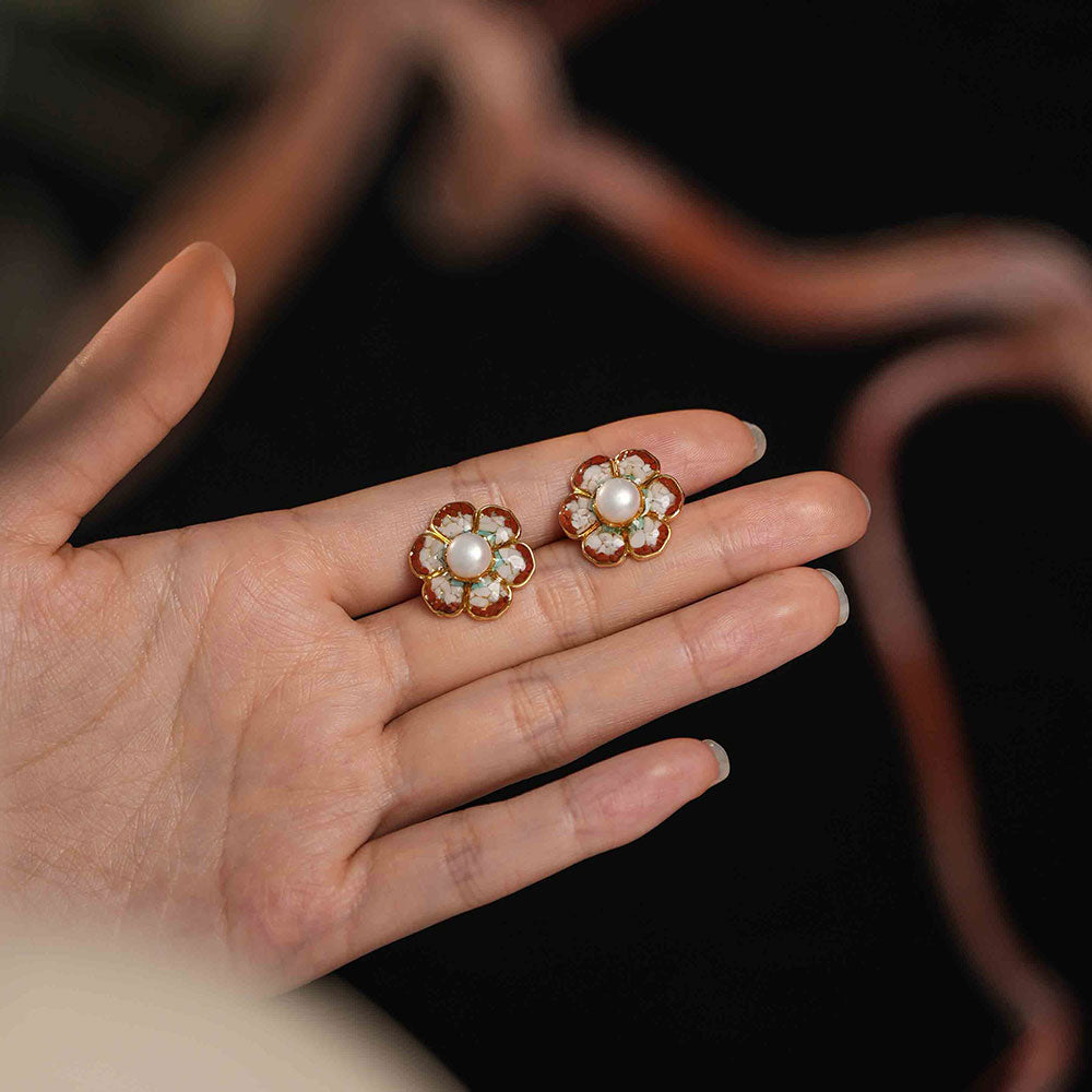 Dunhuang Baoxiang Flower Red Stud Earrings