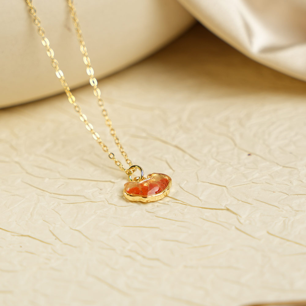 Color Stone Inlay Necklace – Longevity Lock, Prosperous Red