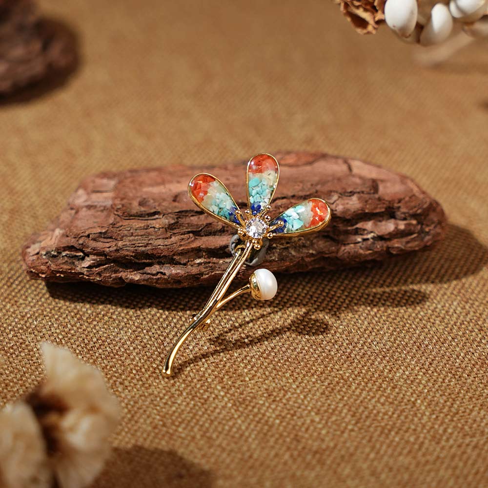 Clover Brooch – Dunhuang Red