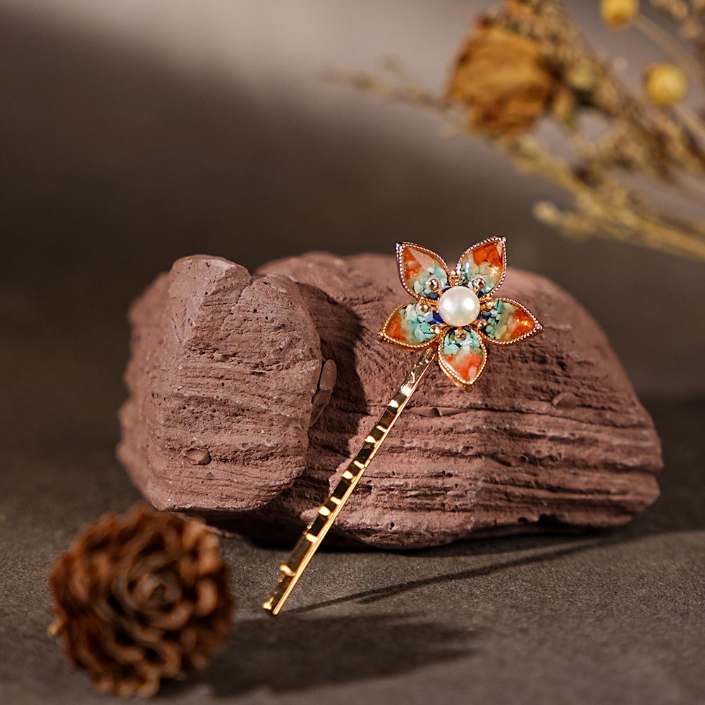 Nan Hong Five-Petal Flower Hair Clip, Dunhuang Red Style