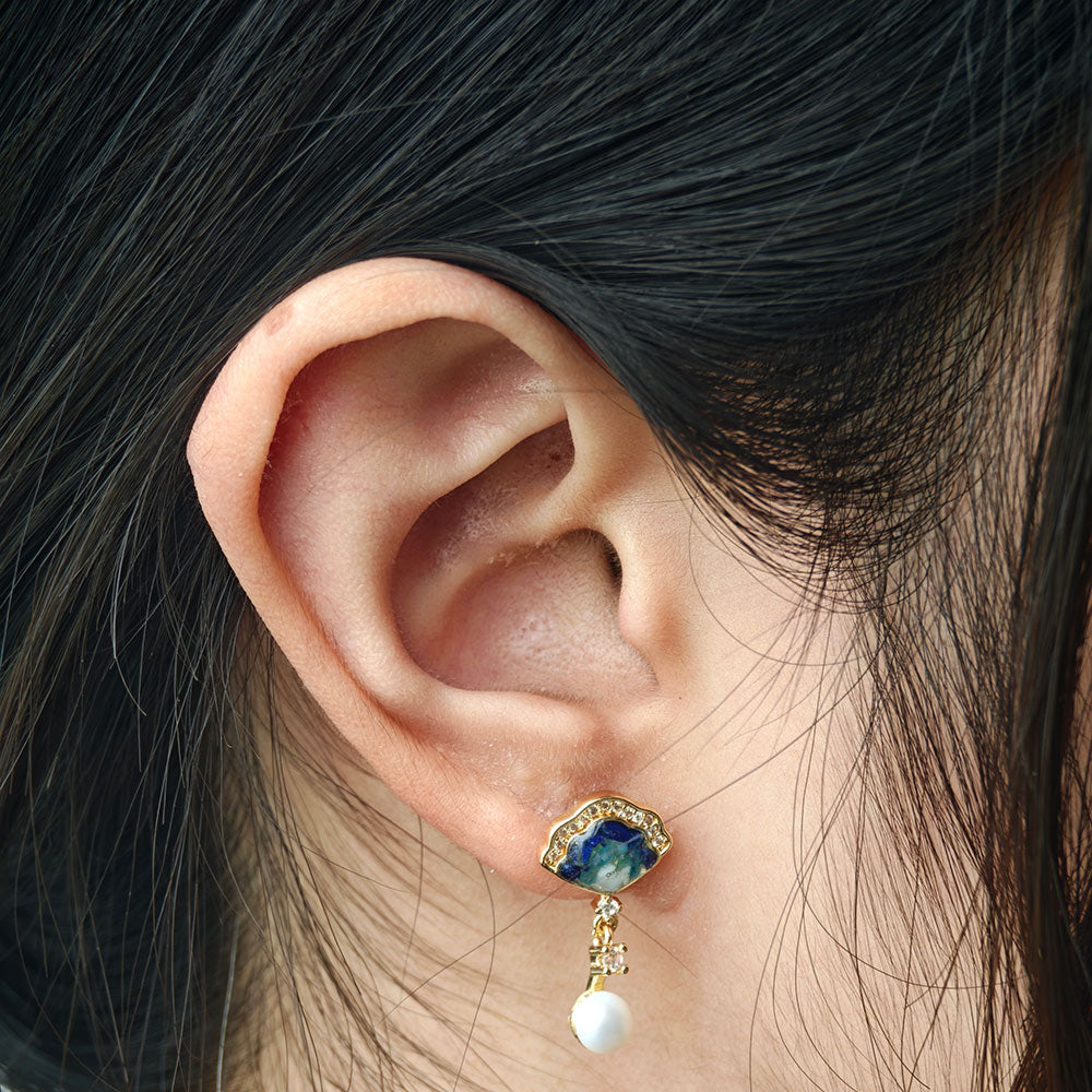 Blue & White Pearl Fan-Shaped Stud Earrings