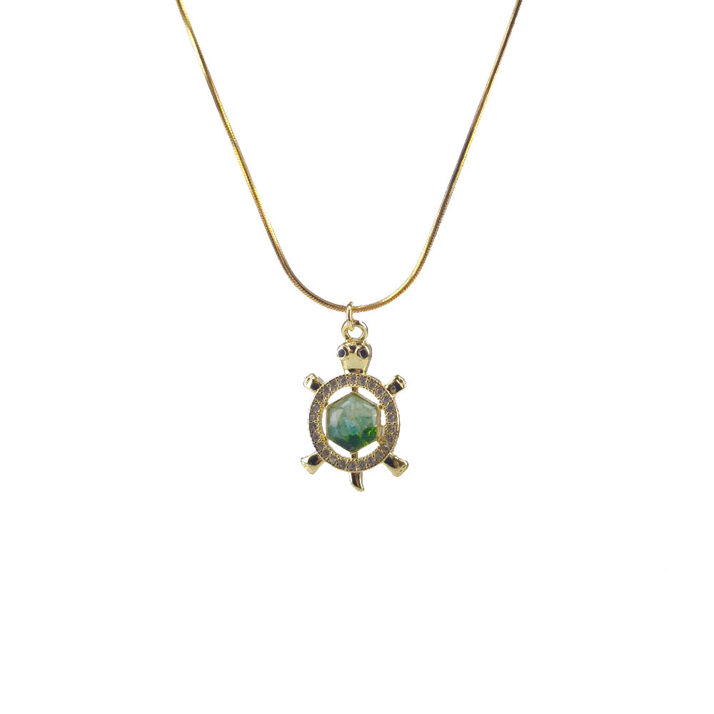Color Stone Inlay Openwork Tortoise Necklace – Emerald Green