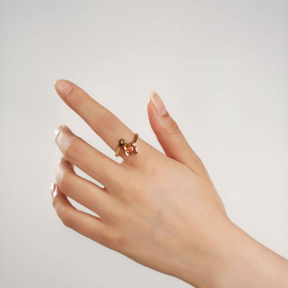 Color Stone Inlay Four-Leaf Clover Ring with Crystals – Red & Prosperous Series
