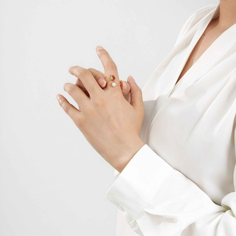 Colored Stone Inlaid Prosperous Red Ginkgo Leaf Pearl Ring
