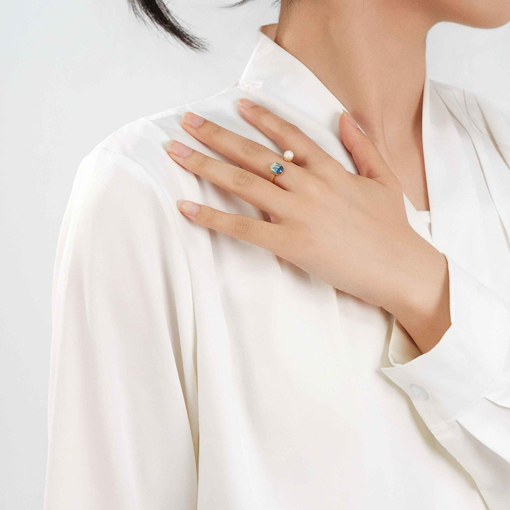 Color Stone Inlay Oval Pearl Ring – Blue & White Series