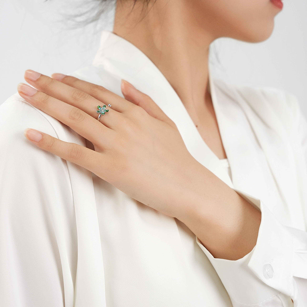 Color Stone Inlay Ring – Emerald Daisy, Silver