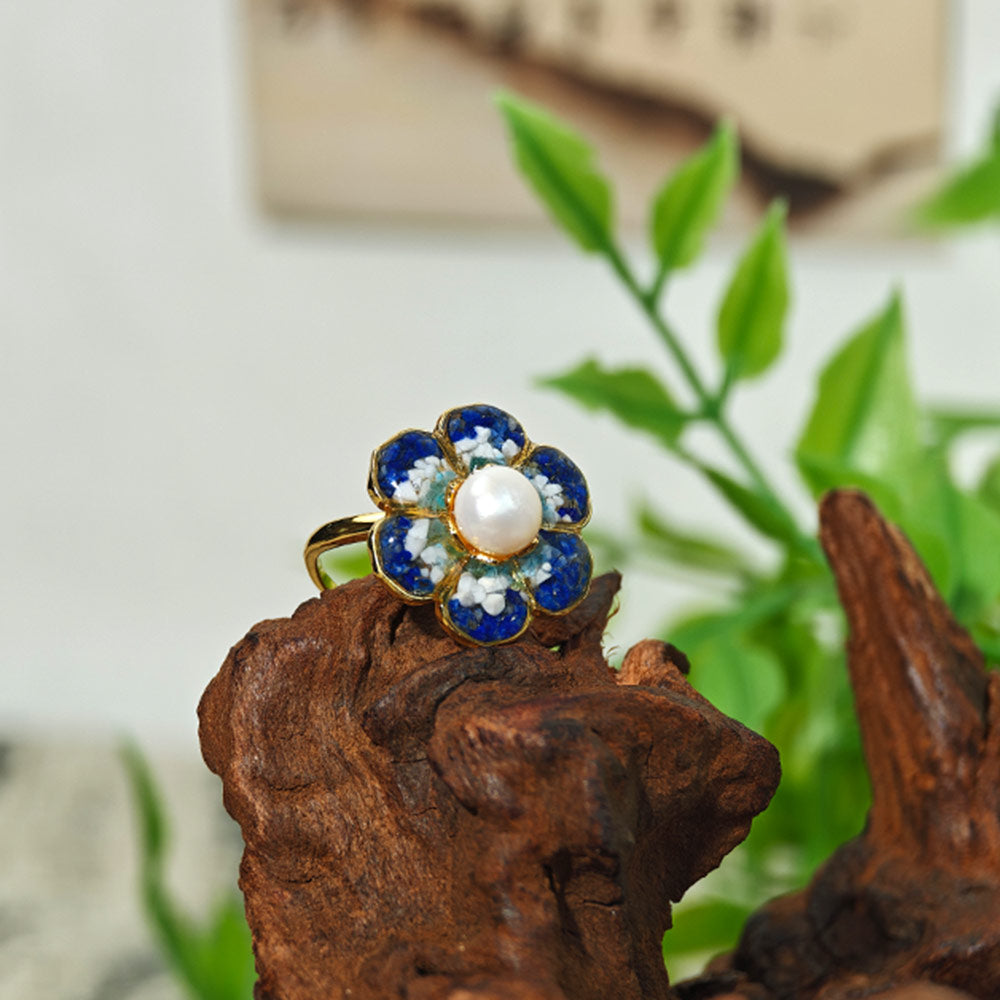 Colored Stone Inlaid Dunhuang Baoxiang Flower Ring
