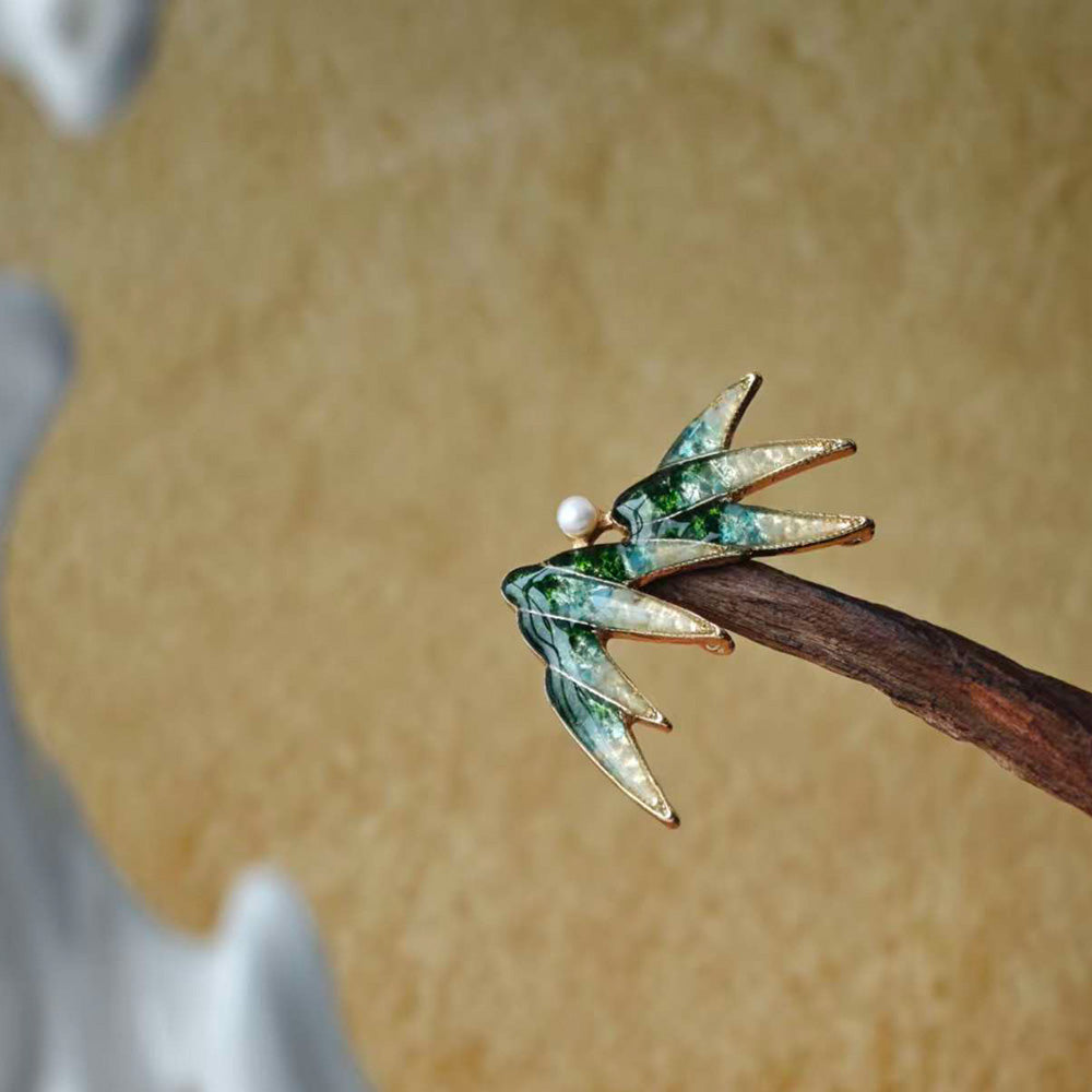 Jade Green Stone Inlay Bamboo Leaf Brooch