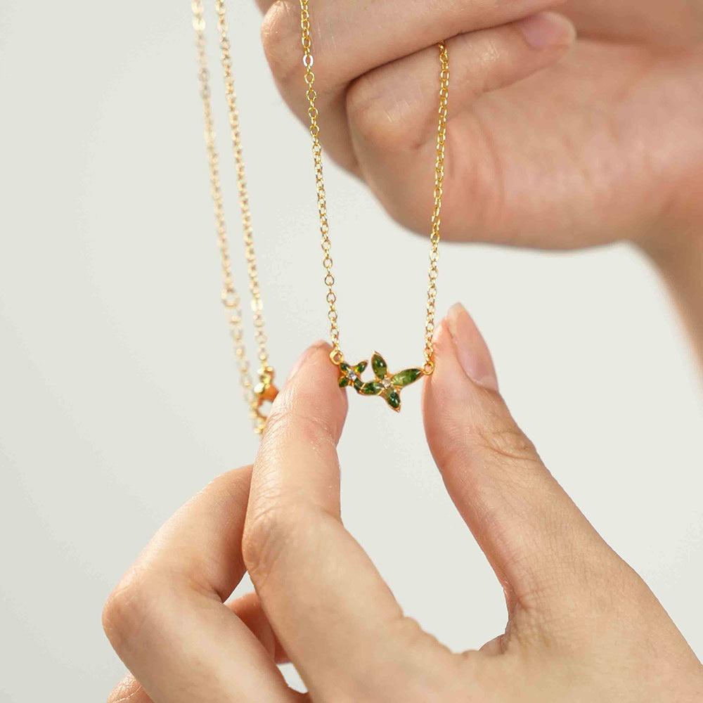 Color Stone Inlaid Emerald Green Osmanthus Necklace