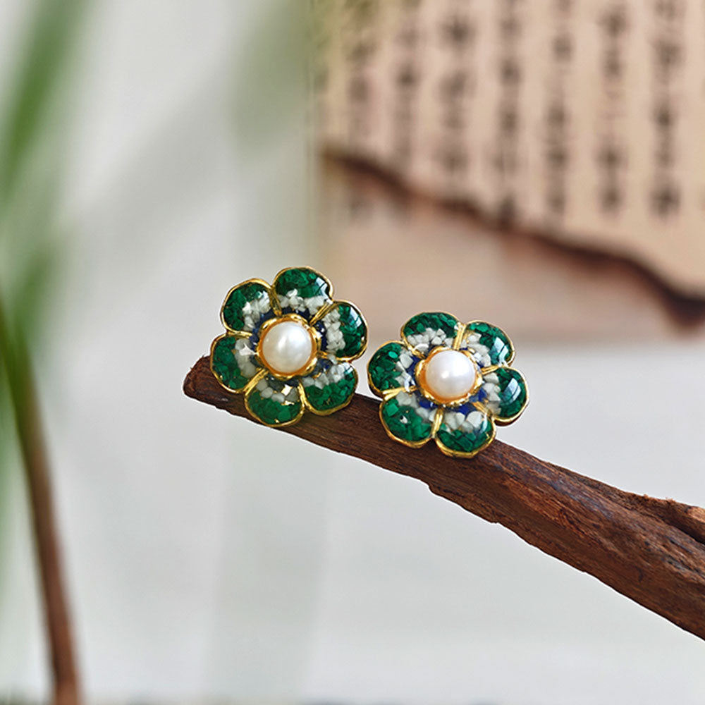 Color Stone Inlay Jade Green Baoxiang Flower Stud Earrings
